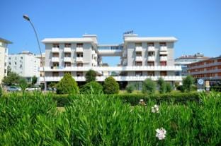 Bright seafront apartment with wonderful view Apartment in Bibione