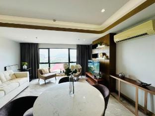 Executive Suite in Fields Ave Vacation rental in Angeles