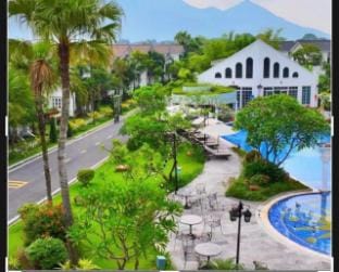 Vườn Vua Thanh Liêm Villa and Resort Villa in Laos