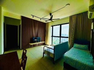 Luxury 3BR with Sea & City ViewsPerfect  Vacation rental in George Town
