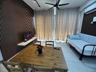 Luxury 3BR with Sea & City ViewsPerfect  Vacation rental in George Town