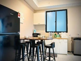 cozy family stay urban airport sea and city view Vacation rental in George Town
