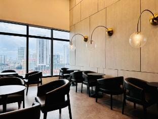 Sea & City View Urban Rooftop Vacation rental in George Town