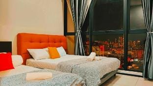 Familystay Home 3BR-10PAX (Urban suites) Vacation rental in George Town