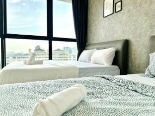 #Royal Luxury apartment in Georgetown (3BR-10PAX) Vacation rental in George Town