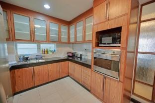 Spacious 2Floor Villa - big group - prime location Vacation rental in Bangkok