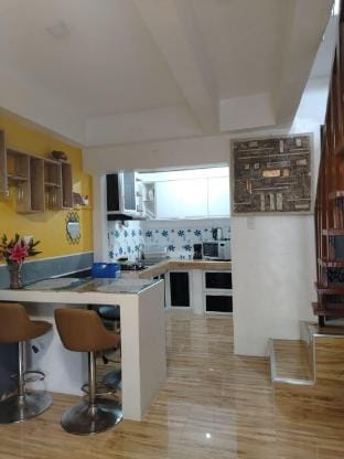FebPromo - Cortes Staycation w Parking & Balcony Apartment in Calabarzon