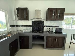Cozy home 3-bed, 2-bath for 5 Vacation rental in Pa Klok
