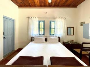 Studio Figtree Farm Stay in Sakleshpur