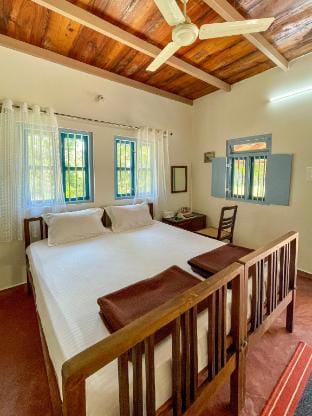 Studio Figtree Farm Stay in Sakleshpur