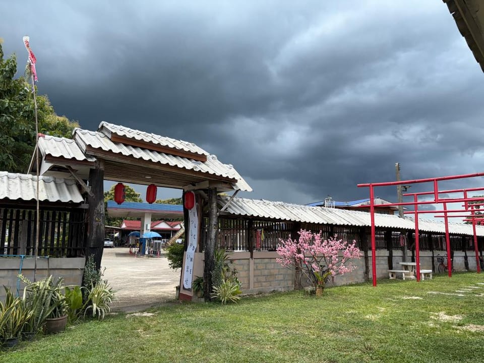 Yama motel ยามะโมเทล ヤマモテル Motel in Thailand