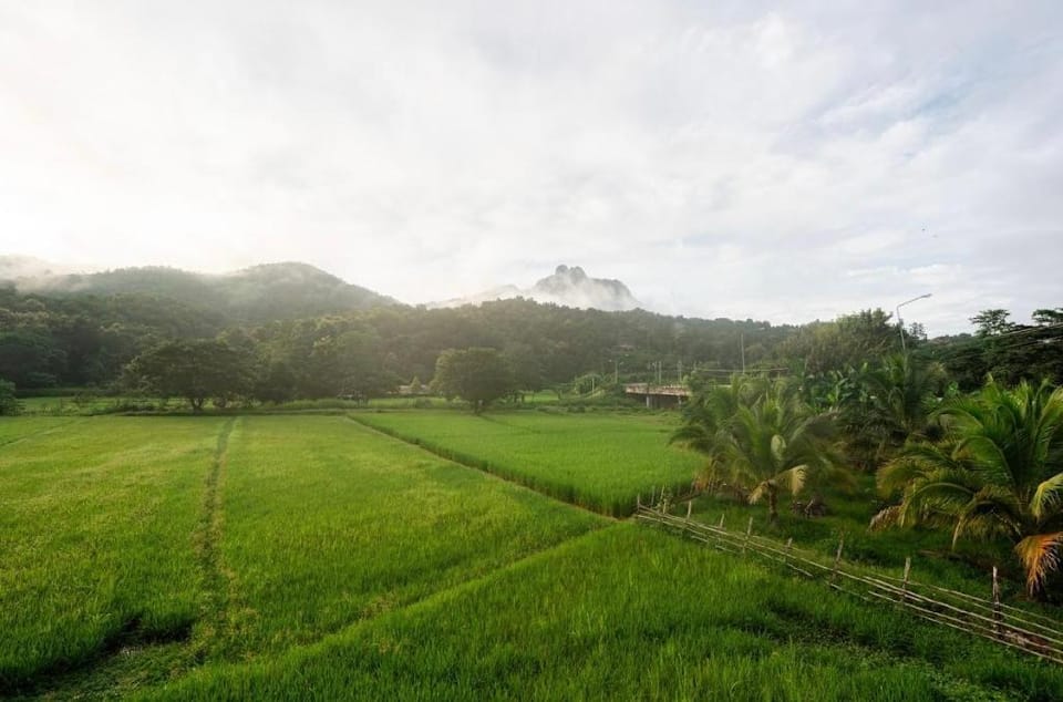 Yama motel ยามะโมเทล ヤマモテル Motel in Thailand