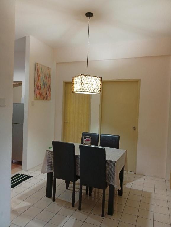 TERATAK RIZQ Apartment in Kuching