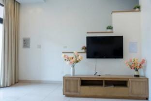 LyLy Villas Homestay Ha Long  Vacation rental in Laos
