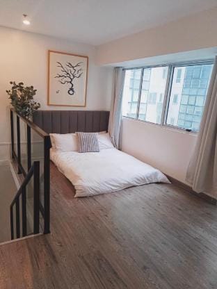 Luxe Loft in BGC with 2 bathrooms can fit 6pax Apartment in Makati