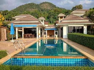 OMG! Pool Villa Amazing Sea Views & Great Sunsets  Villa in Krabi Changwat