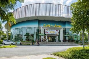 Eco Green D7/ free pool and gym / Big Promo Apartment in Ho Chi Minh City