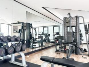 Above Paradigm Mall & Escape JB, 5pax, 1Bedroom Apartment in Johor Bahru
