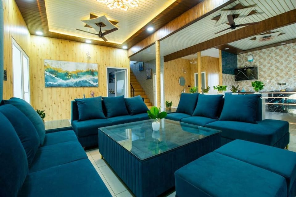 Heaven Greens Independent Farmhouse With Pool Farm Stay in Noida