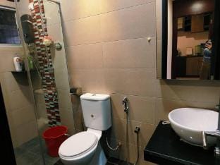 Bandar putra 6639 13pax 4BR double Story House Vacation rental in Johor