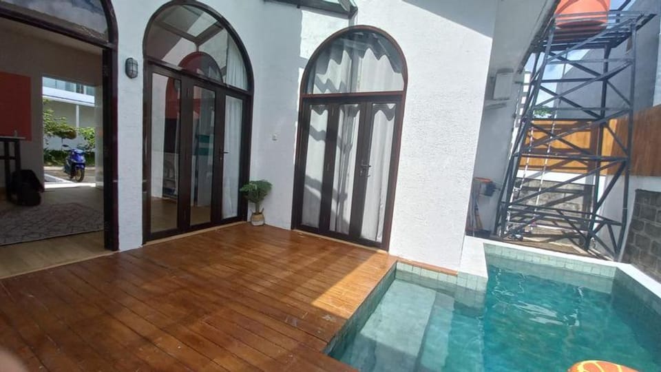Roemah Renjana Rosie Makassar Hotel in Indonesia