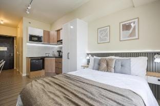 Designer Studio in Cebu IT Park with Pool Access Vacation rental in Lapu-Lapu City