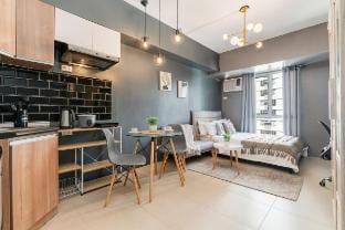 Studio Condo in Avida Towers Riala, Cebu IT Park Vacation rental in Lapu-Lapu City
