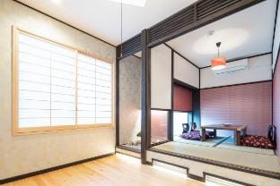 Steps from Skytree&Sta. /Japanese-Style Sleeps 8 Vacation rental in Japan