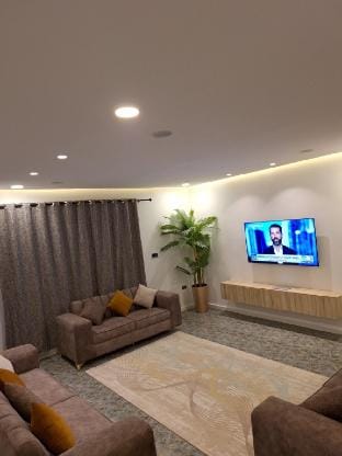 NPJ 4 Bedroom Fully furnished Apartment in Uyo Vacation rental in Nigeria