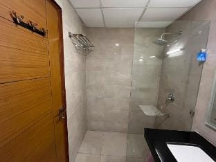 Luxuries Studio Apartment in Omaxe Hazratganj Vacation rental in Lucknow