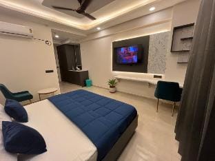 Luxuries Studio Apartment in Omaxe Hazratganj Vacation rental in Lucknow