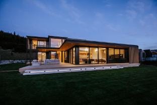 Platinum Ridge - Lake Views - Sleeps 8 Villa in Wanaka