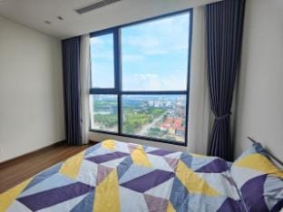 Vinhomes West Point 2 Bedrooms Apartment in Laos