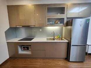 Vinhomes West Point 2 Bedrooms Apartment in Laos