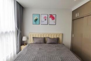Vinhomes West Point 4 Bedrooms Apartment in Laos