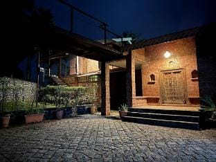 The Redstone Oasis Villa Vacation rental in Maharashtra