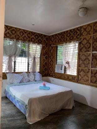 Big Fun Beach House Vacation rental in Dumaguete