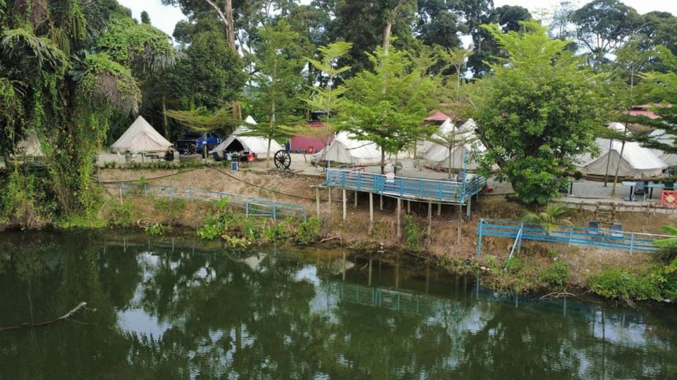 Tok Mat Village & Adventure Park Luxury tent in Perak