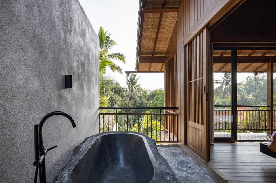 Shibumi Hotel in Payangan