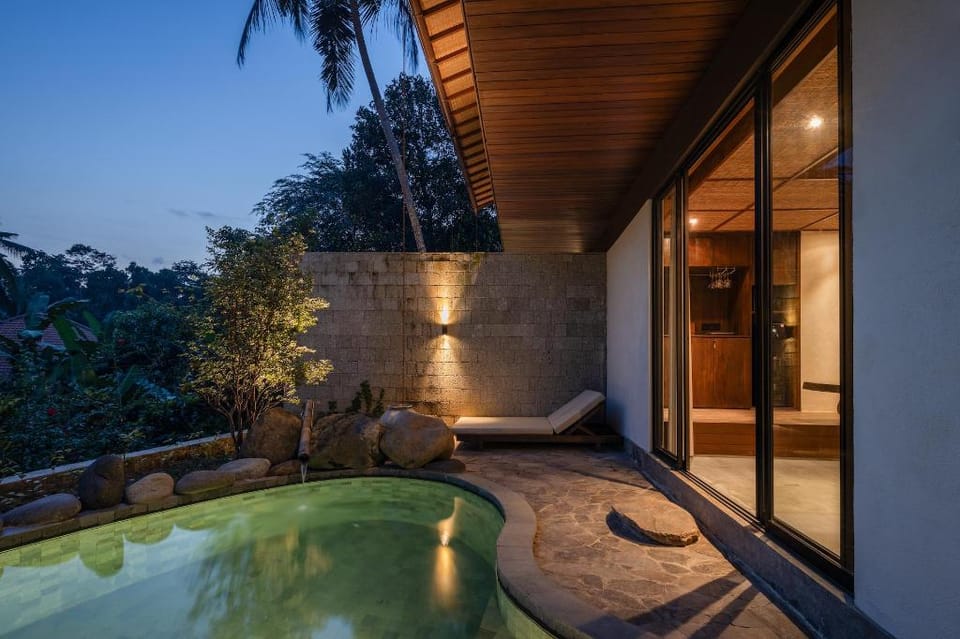 Shibumi Hotel in Payangan