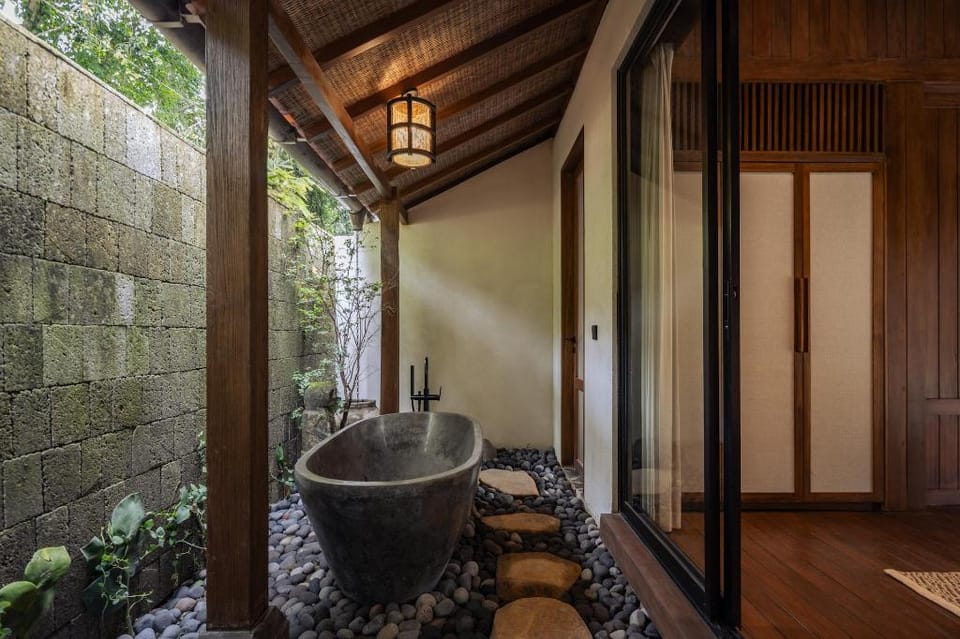 Shibumi Hotel in Payangan