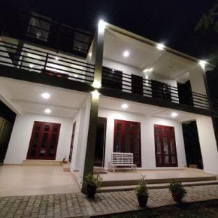 Aans home Vacation rental in Ahangama