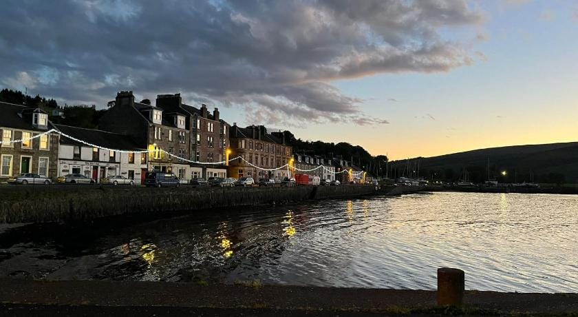 Beautiful Upper Apartment|Stunning Sea Views|Beach Apartment in Scotland
