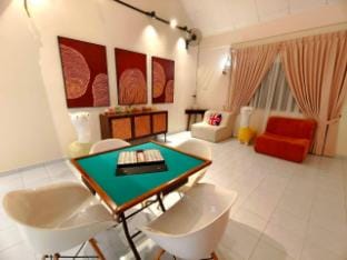 SunsetChalet:26pax@Pool/Snooker/Bathtub/Playgrnd Vacation rental in Johor
