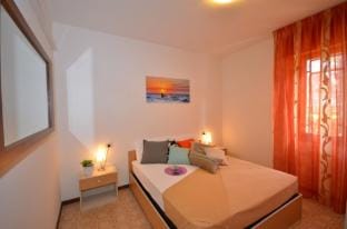 Comfortable flat in a Villa surrounded by a beautiful garden Apartment in Bibione