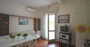 Stylish studio for 3 people in a building near the beach Apartment in Friuli-Venezia Giulia