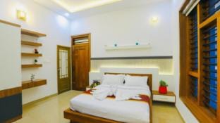 Love Shore Luxury Private Pool Villa Villa in Kerala