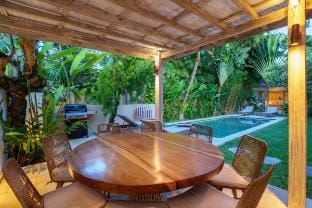 Puri Pura; 4 Bedroom Villa, Central Canggu Villa in North Kuta