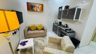 IS 2 Orange apartments Vacation rental in Riyadh