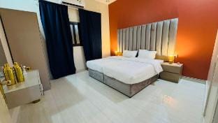 IS 2 Orange apartments Vacation rental in Riyadh